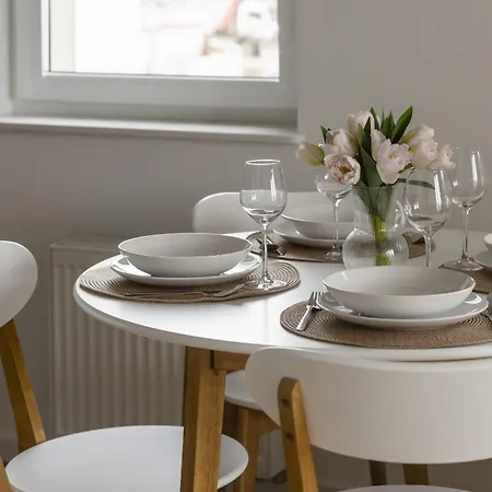 Bright Pastel With Desk For Remote Work, Balcony And Parking By Renters * Gdansk