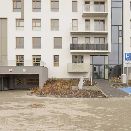 Bright Pastel With Desk For Remote Work, Balcony And Parking By Renters * Gdansk